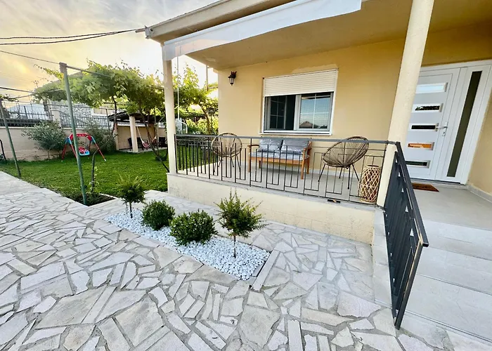 Sunny Village, Pool House * Podgorica