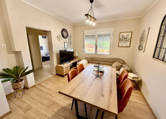 Sunny Village, Pool House * Podgorica