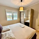 Gospodarstwo wiejskie Sunny Village, Pool House Podgorica