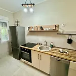 Gospodarstwo wiejskie Sunny Village, Pool House Podgorica