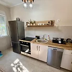 Sunny Village, Pool House Gospodarstwo wiejskie